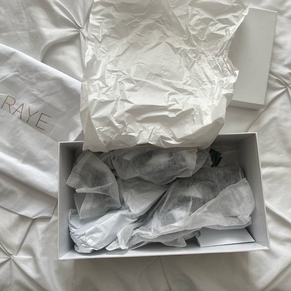 Gian Heel RAYE - Picture 13 of 13